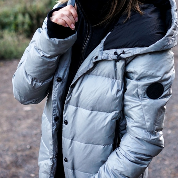 NWT –Alala City Puffer Jacket – Silver/Metallic S - Picture 7 of 8